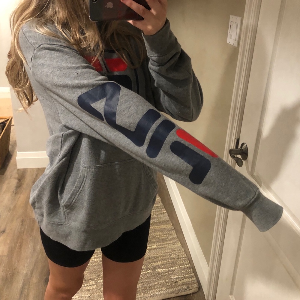 FILA hoodie ✨
